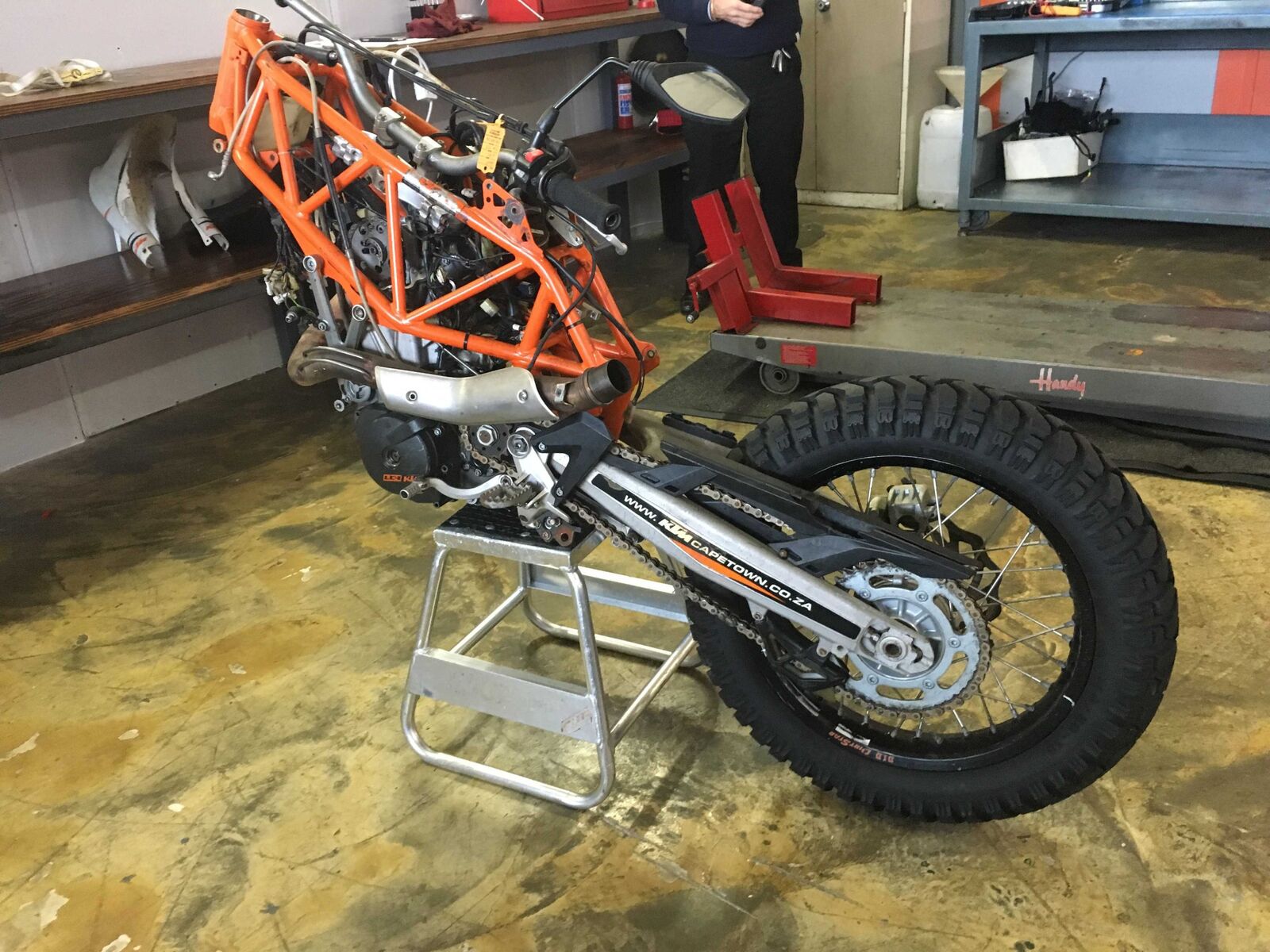 KTM 690 Cafe Racer / Flat Tracker